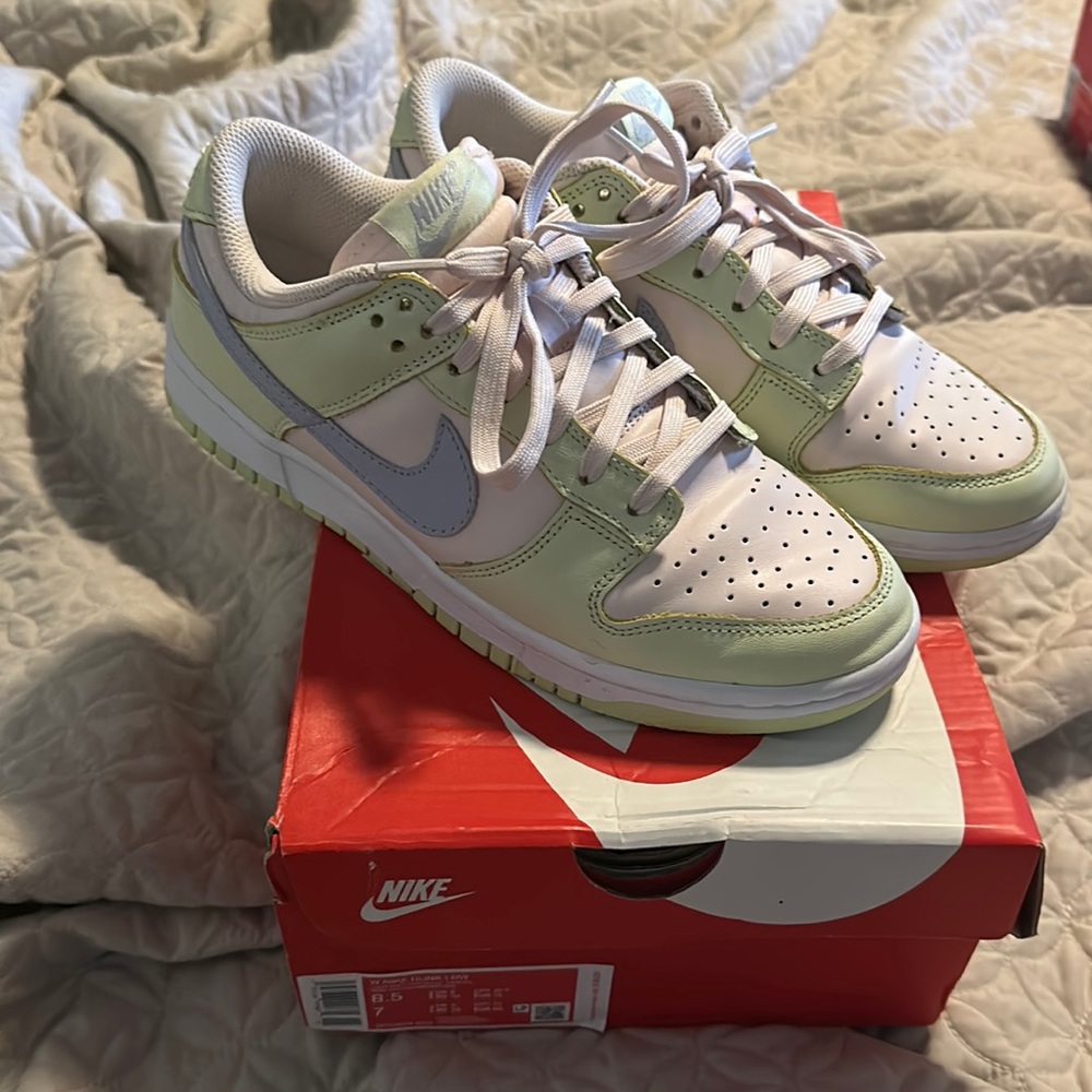 Nike dunk low